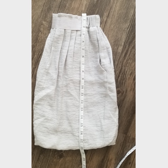 Mid 2000's BCBG BUBBLE SKIRT - Picture 6 of 6